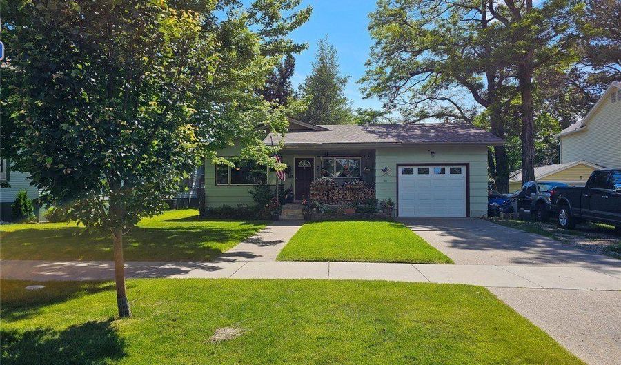 610 McLeod, Big Timber, MT 59011 - 2 Beds, 2 Bath