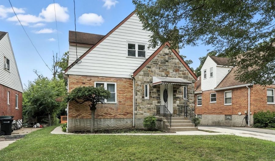 4975 Heuwerth Ave, Cincinnati, OH 45238 - 3 Beds, 2 Bath