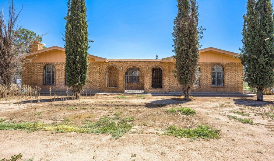 991 Hill St, Anthony, NM 88021 - 3 Beds, 2 Bath