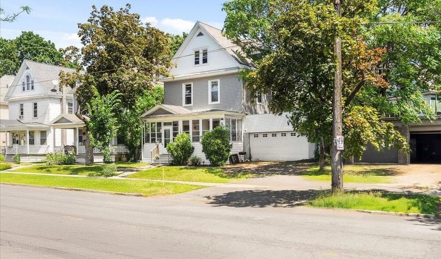 161 N Main Ave, Albany, NY 12206 - 5 Beds, 2 Bath