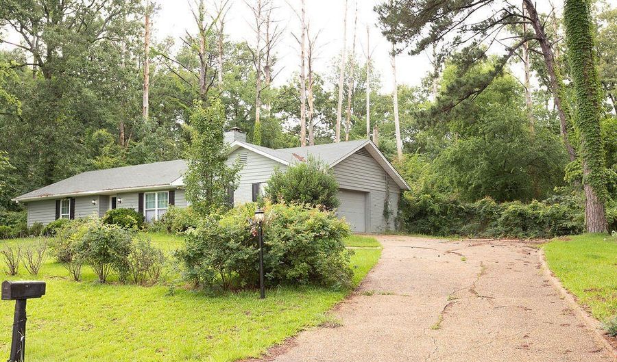 6450 Manship Rd, Brandon, MS 39047 - 3 Beds, 2 Bath