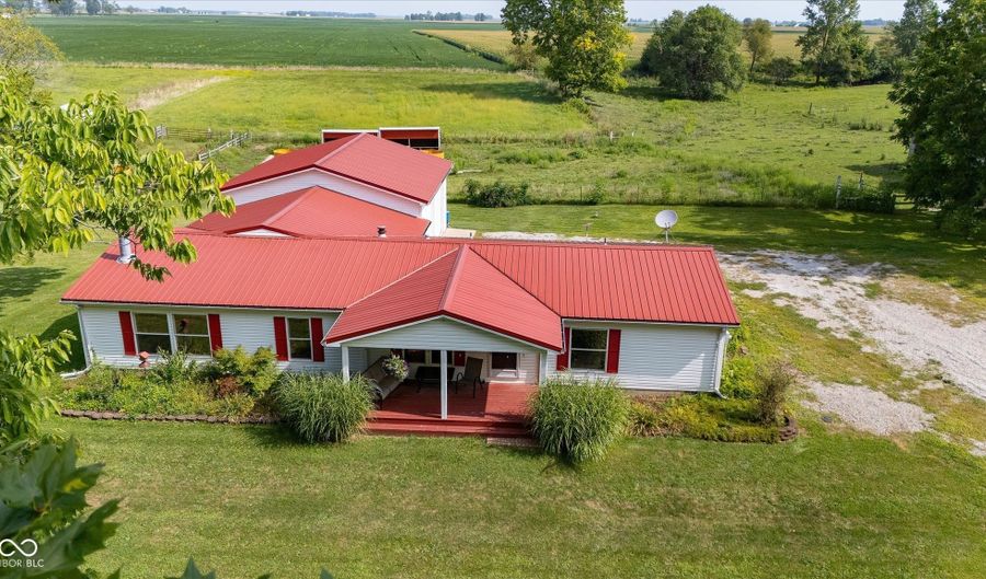 6264 W 210 N, Anderson, IN 46011 - 4 Beds, 2 Bath