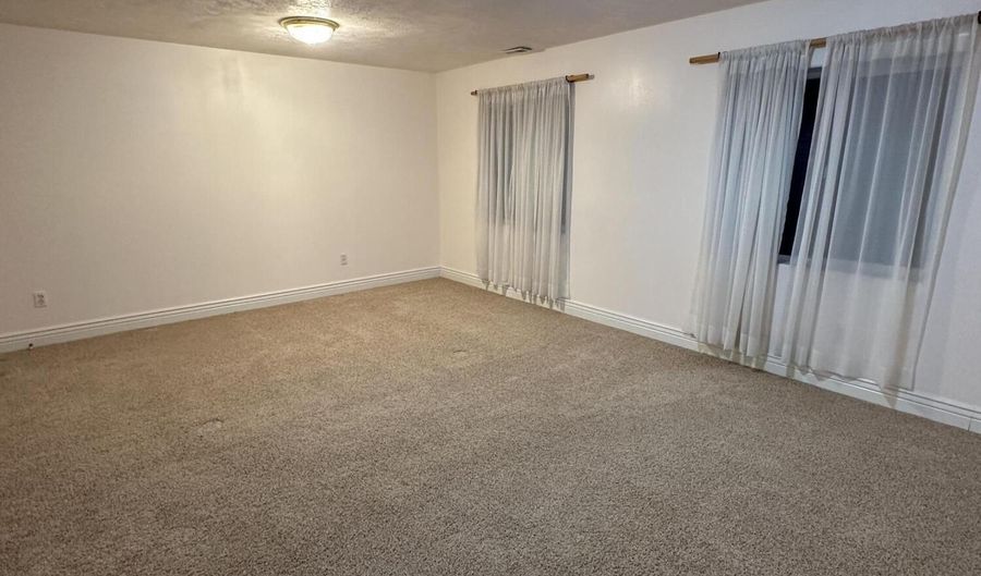 1172 E Murdock Dr, American Fork, UT 84003 - 5 Beds, 4 Bath