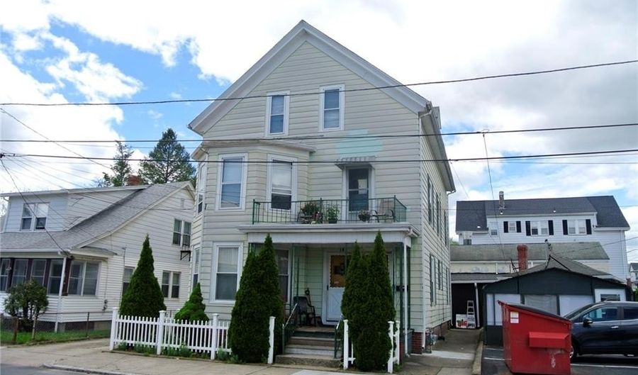 18 Standish Ave, Cranston, RI 02920 - 6 Beds, 3 Bath