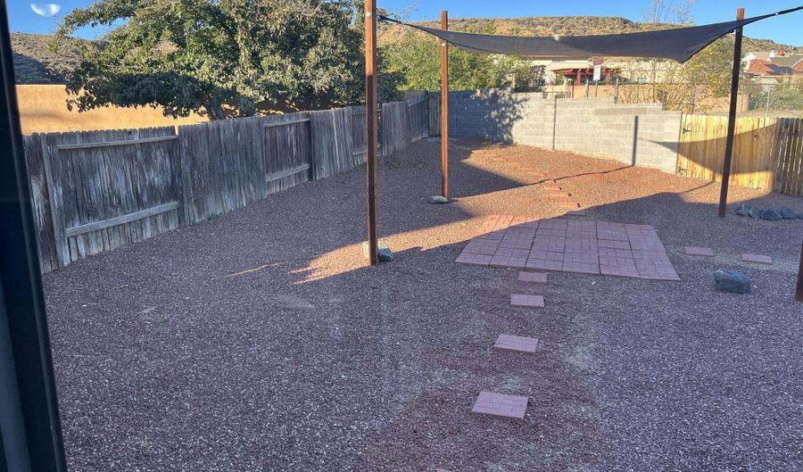 4985 Butte Pl NW, Albuquerque, NM 87120 - 4 Beds, 3 Bath