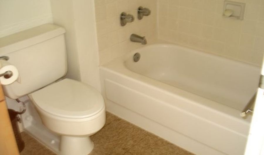2211 Ala Wai Blvd 908, Honolulu, HI 96815 - 1 Beds, 1 Bath