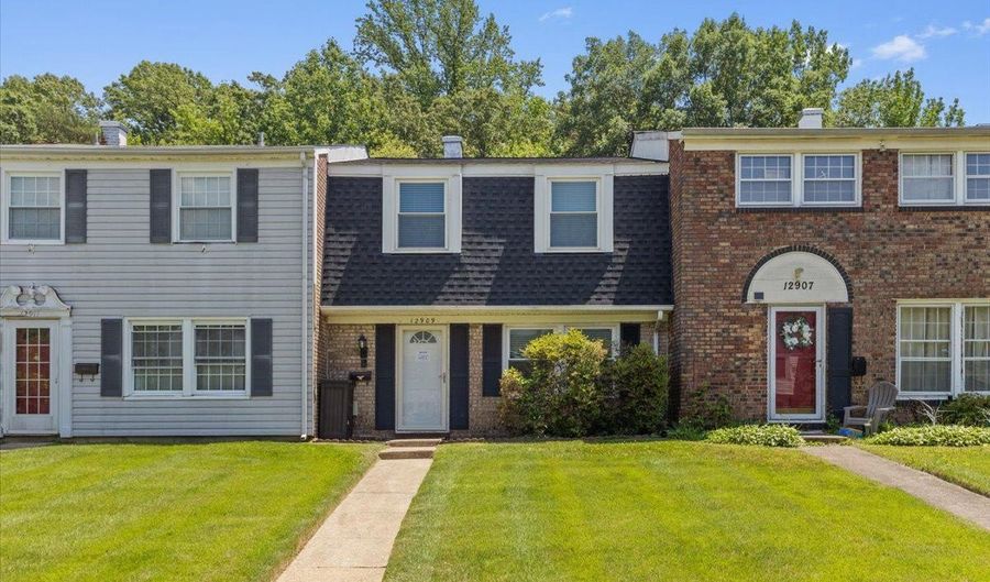 12909 MARQUETTE Ln, Bowie, MD 20715 - 2 Beds, 2 Bath