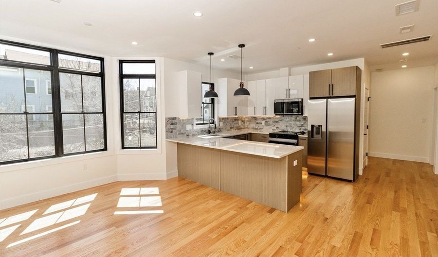 30 Clifton 30C, Boston, MA 02119 - 2 Beds, 2 Bath
