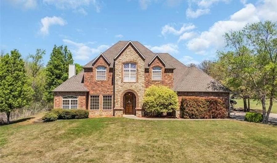 3921 Rolling Hls, Ardmore, OK 73401 - 4 Beds, 3 Bath