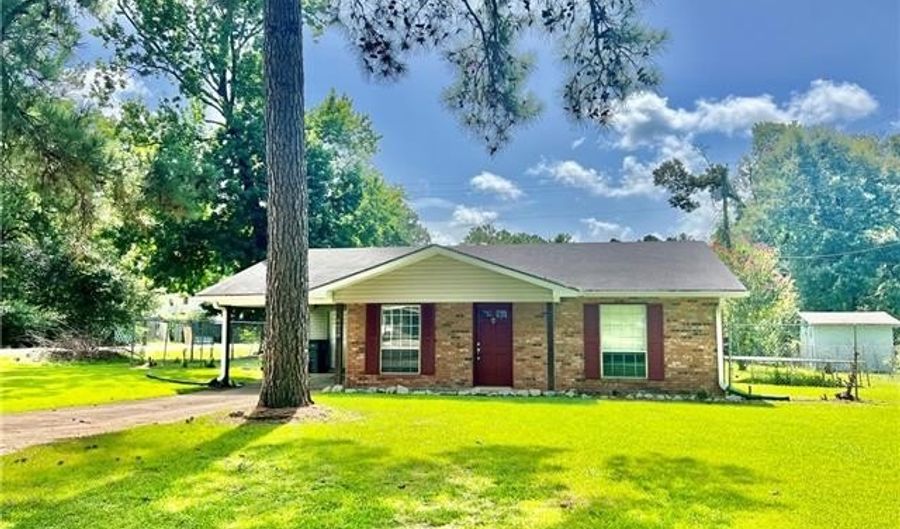 6658 LONGLEAF Trce, Ball, LA 71405 - 3 Beds, 2 Bath