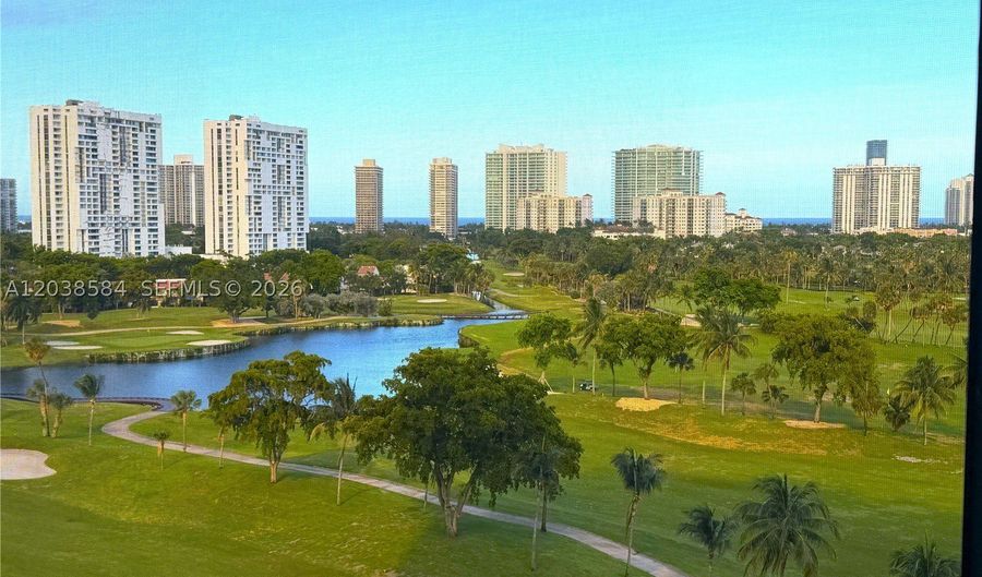 20335 W Country Club Dr 1105, Aventura, FL 33180 - 1 Beds, 2 Bath