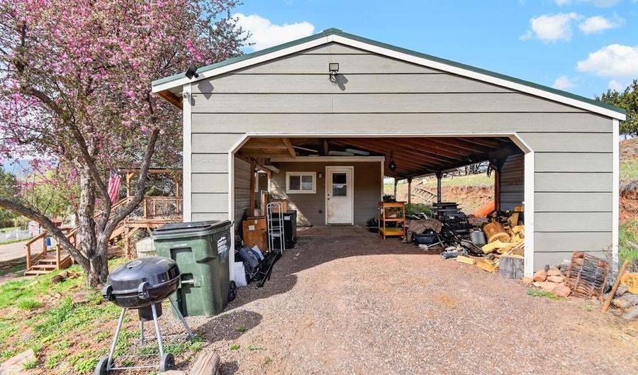 8789 Grand Ave, Beulah, CO 81023 - 1 Beds, 1 Bath