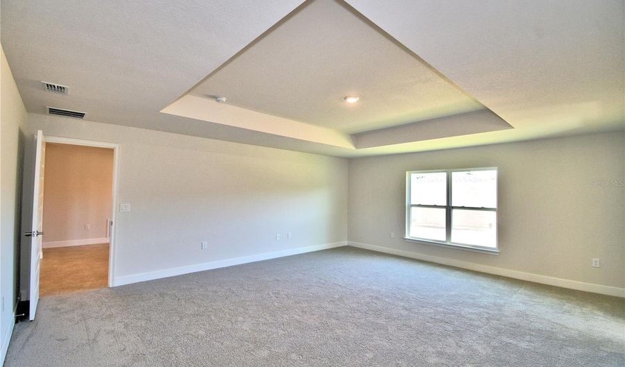 4406 JUNEBERRY Dr, Auburndale, FL 33823 - 4 Beds, 3 Bath