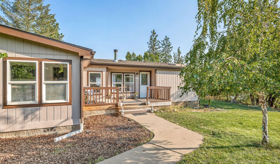 8509 Tenino Ter, Eagle Point, OR 97524 - 3 Beds, 2 Bath