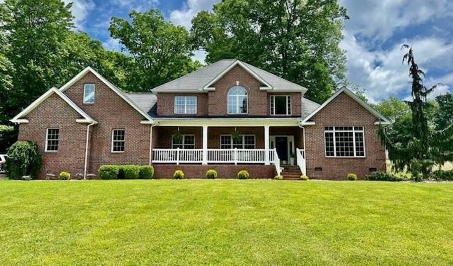 330 REBECCA Ln, Beaver, WV 25813 - 3 Beds, 3 Bath