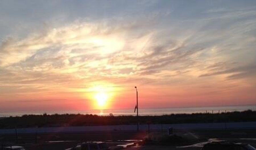 809 Ocean Ave 12, Avon By The Sea, NJ 07717 - 1 Beds, 1 Bath