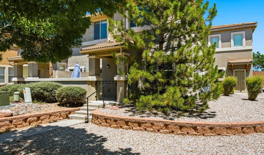 11020 Fort Point Unit B Ln NE, Albuquerque, NM 87123 - 3 Beds, 3 Bath
