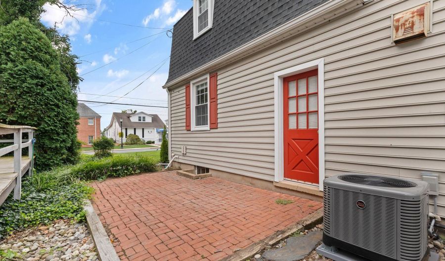 323 S MAIN St, Bel Air, MD 21014 - 0 Beds, 0 Bath
