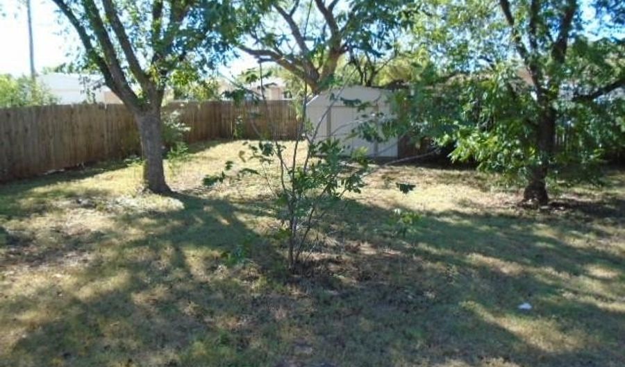1274 S San Jose Dr, Abilene, TX 79605 - 3 Beds, 1 Bath