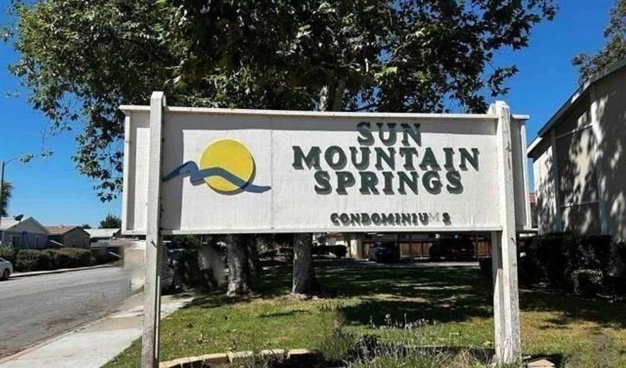 2566 White Oak Pl 6, Escondido, CA 92027 - 2 Beds, 2 Bath