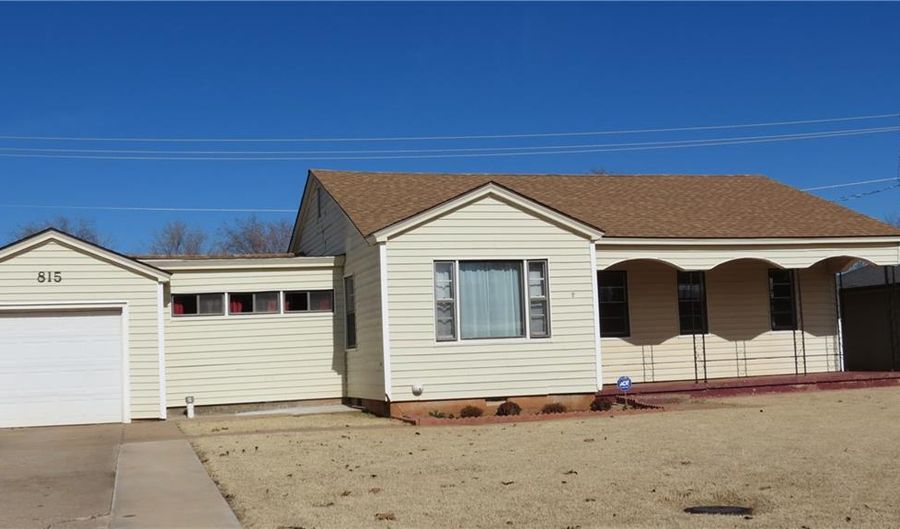 815 E Sycamore St, Altus, OK 73521 - 3 Beds, 1 Bath