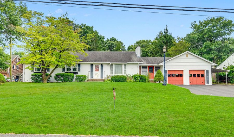 3238 Ridgewood Rd, Allenwood, NJ 08720 - 3 Beds, 3 Bath