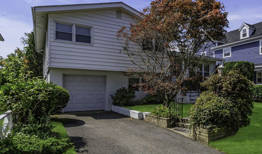203 10th Ave, Belmar, NJ 07719 - 4 Beds, 2 Bath