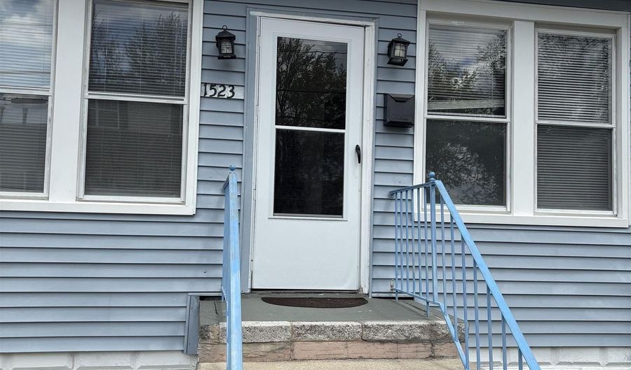 1523 N Arkansas Ave, Atlantic City, NJ 08401 - 3 Beds, 2 Bath