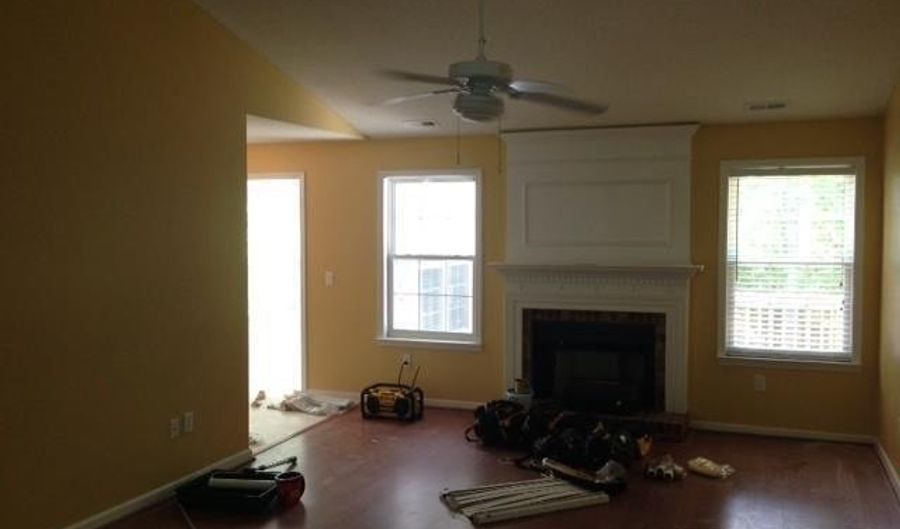 210 Brierridge Dr, Apex, NC 27502 - 4 Beds, 2 Bath