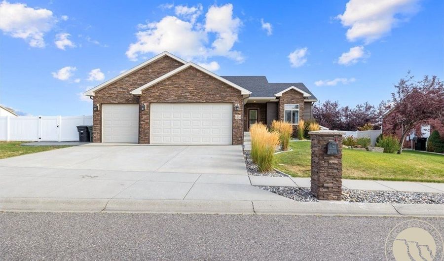 1355 Matador Ave, Billings, MT 59105 - 5 Beds, 3 Bath