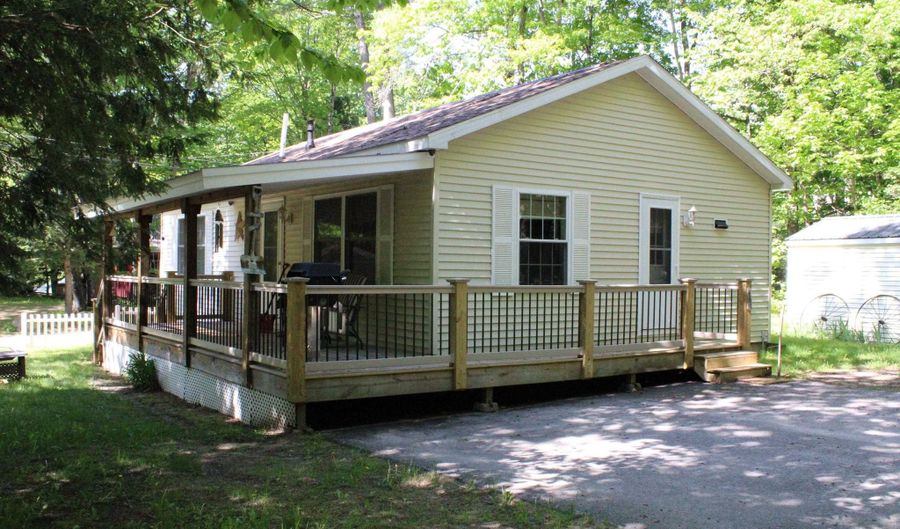 461 Jericho Rd, Bartlett, NH 03812 - 2 Beds, 1 Bath