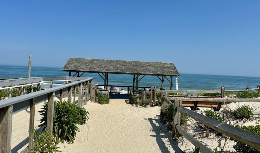 224 5th St A, Beach Haven, NJ 08008 - 5 Beds, 3 Bath