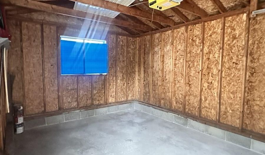 711 S 8th Ave, Alpena, MI 49707 - 2 Beds, 1 Bath