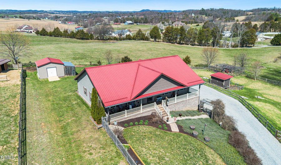 1151 John Bird Rd, Afton, TN 37616 - 3 Beds, 2 Bath