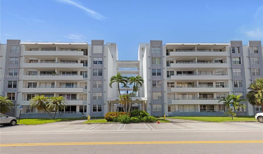 1080 94th St 411, Bay Harbor Islands, FL 33154 - 2 Beds, 2 Bath