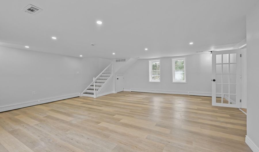 232 MCKEAN Rd, Ambler, PA 19002 - 3 Beds, 3 Bath