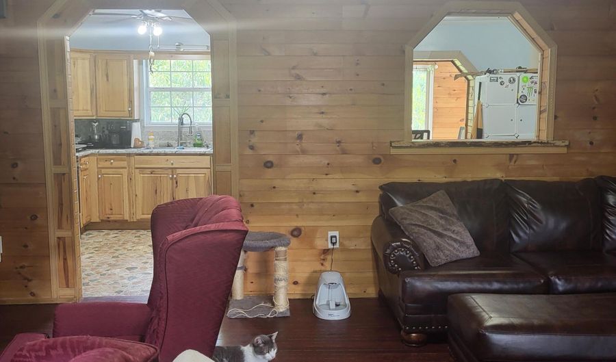 163 Spoone St, Bean Station, TN 37708 - 2 Beds, 2 Bath