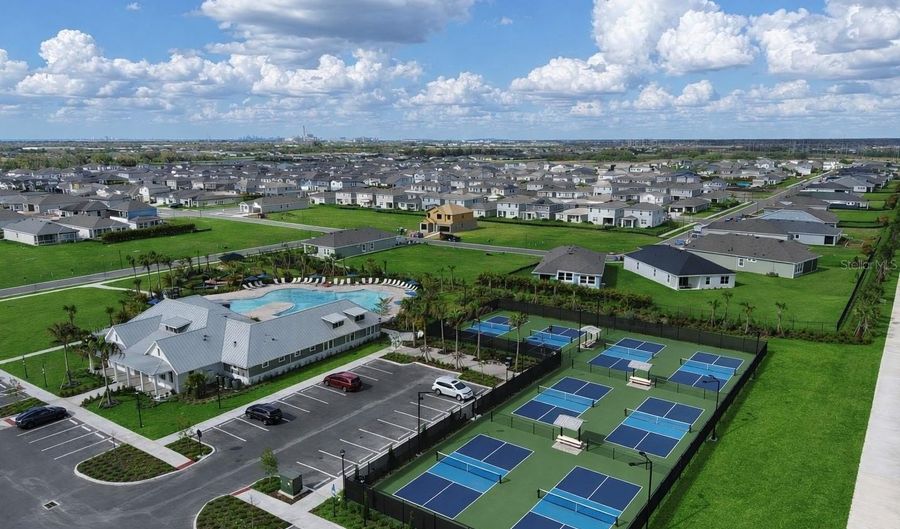 6364 ROADSTEAD Ct, Apollo Beach, FL 33572 - 3 Beds, 3 Bath