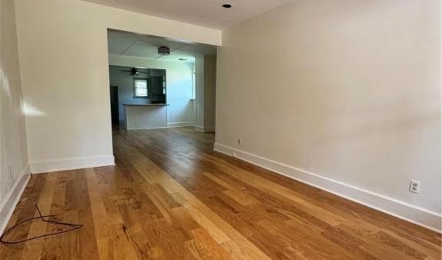 2243 W Walnut St, Allentown, PA 18104 - 3 Beds, 2 Bath