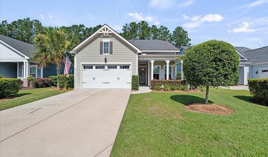 351 Castaway Dr, Bluffton, SC 29910 - 3 Beds, 3 Bath