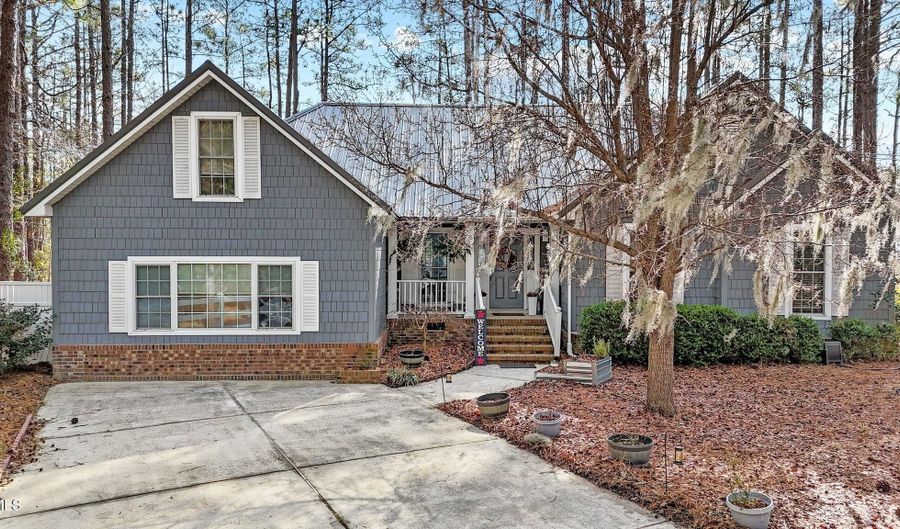 106 Windlass Way, Aurora, NC 27806 - 3 Beds, 2 Bath