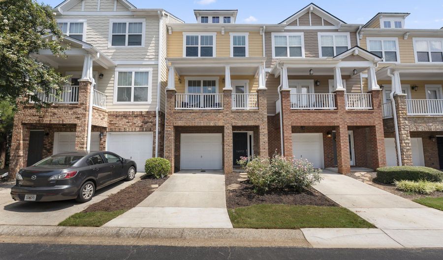 14072 Voyage Trl, Alpharetta, GA 30004 - 4 Beds, 4 Bath