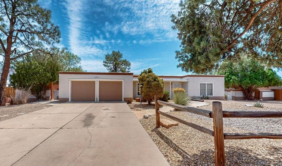 4112 Cherrydale Ct NW, Albuquerque, NM 87107 - 3 Beds, 3 Bath