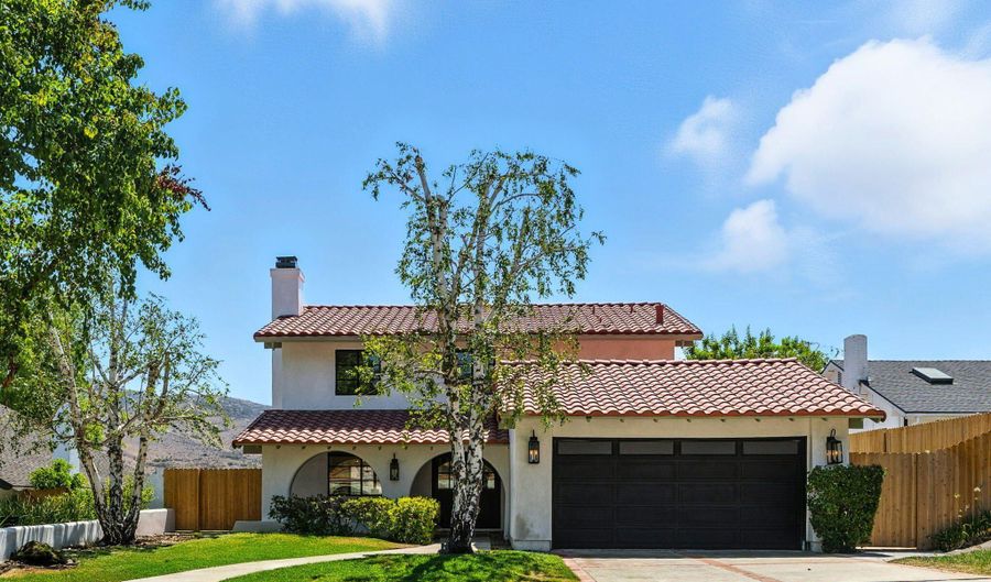 30670 Passageway Pl, Agoura Hills, CA 91301 - 3 Beds, 3 Bath