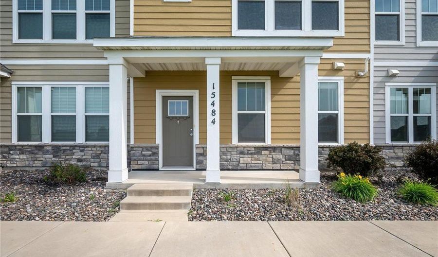 15484 Eames Way, Apple Valley, MN 55124 - 3 Beds, 3 Bath