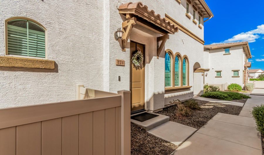 4100 S PINELAKE Way 124, Chandler, AZ 85249 - 2 Beds, 2 Bath