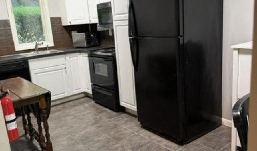 9 Village Way 1, Alloway, NJ 07462 - 1 Beds, 1 Bath