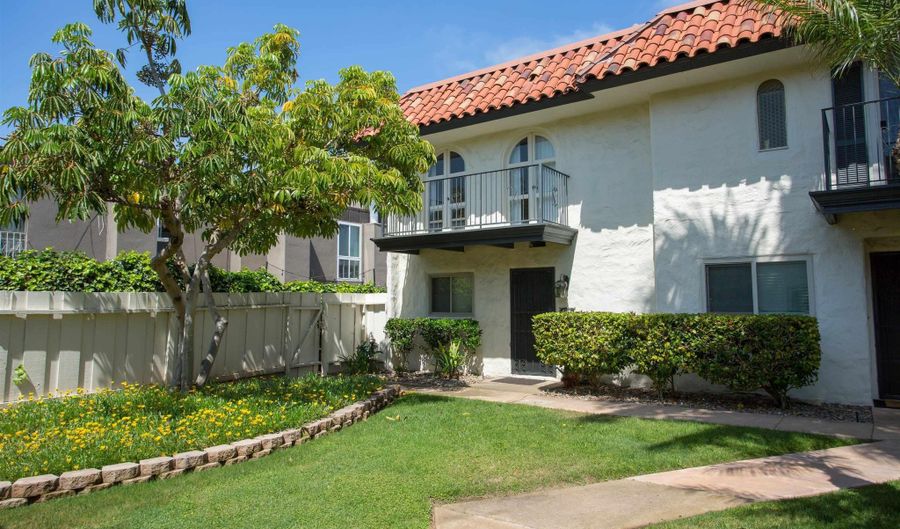 3216 Loma Riviera Dr, San Diego, CA 92110 - 3 Beds, 2 Bath