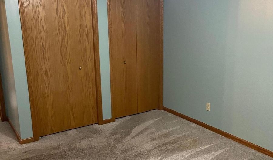 828 Highbanks Dr 21, Allegan, MI 49010 - 2 Beds, 2 Bath