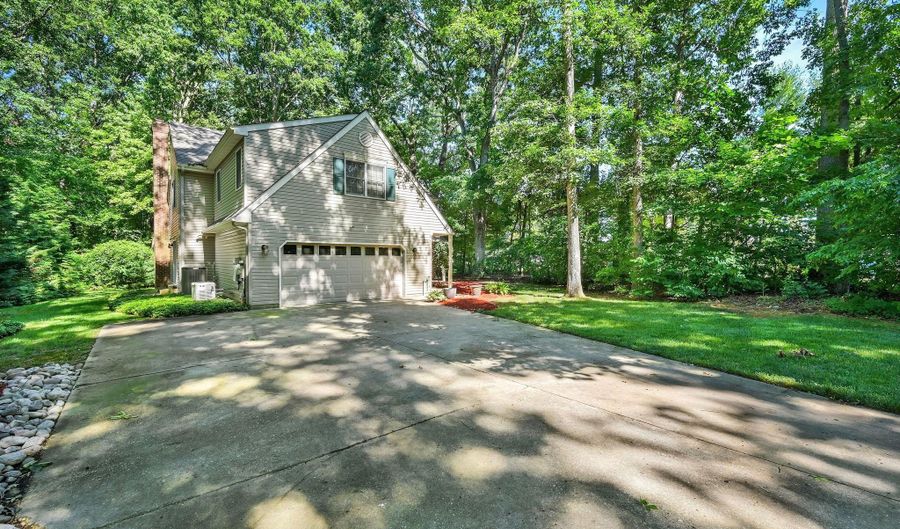 176 BURNING TREE Rd, Dover, DE 19904 - 4 Beds, 3 Bath